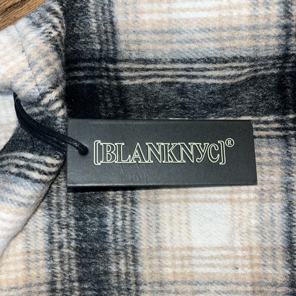 BLANK NYC Flannel Shacket - Picture 5 of 6